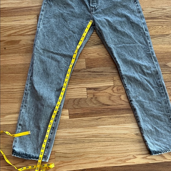 imogene + willie Harper Grey High Waisted Straight Jeans - Picture 9 of 10